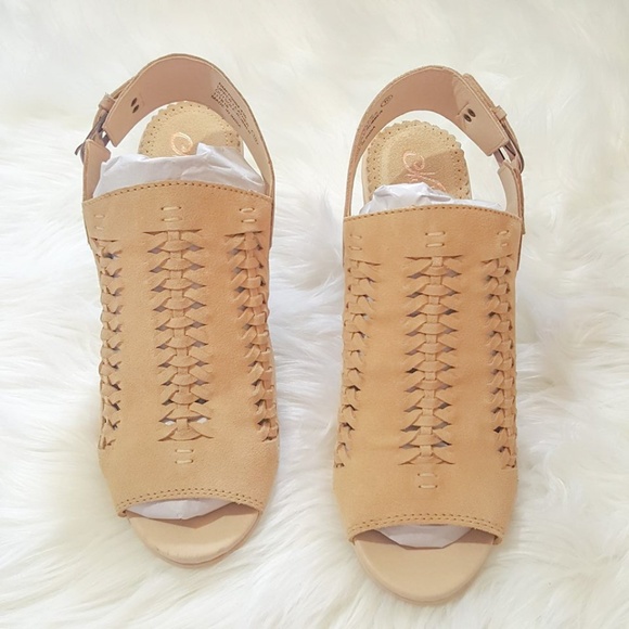 Naughty Monkey Nude Montana Sandal - Picture 3 of 4